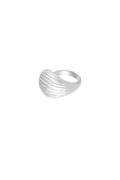 Textured wave ring